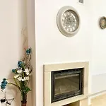 Mountain View, Grand Monastery Pamporovo, Location Apartment