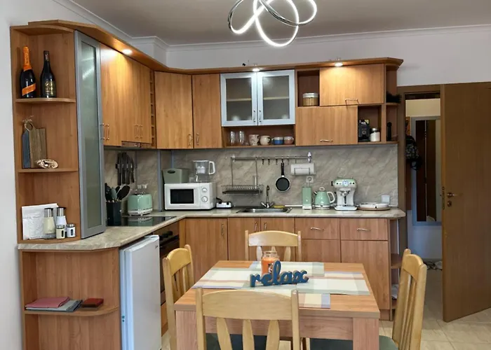 Apartment Mountain View, Grand Monastery Pamporovo, Location *